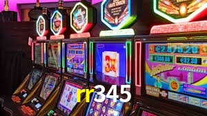 Página oficial no Facebook da rr345